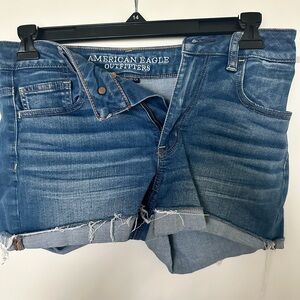 American Eagle high rise shortie size 8